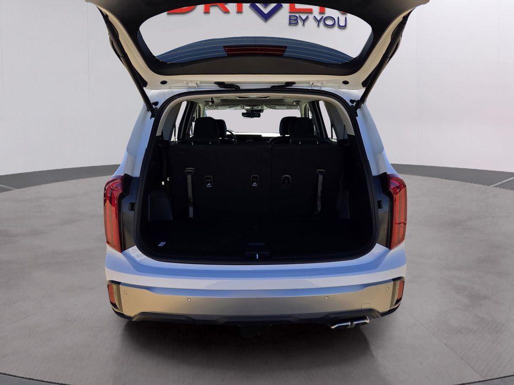 new 2025 Kia Telluride car, priced at $38,966