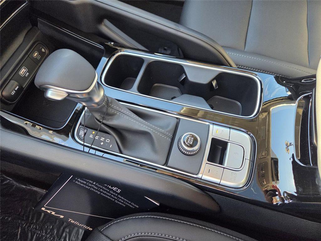 new 2025 Kia Telluride car, priced at $38,966
