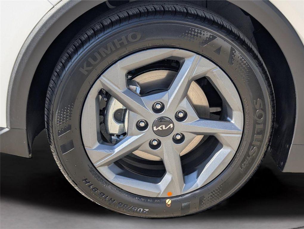 new 2025 Kia K4 car, priced at $24,580