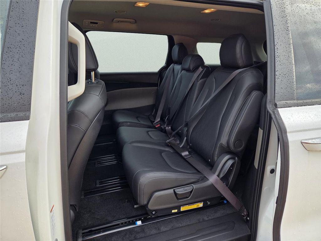 new 2026 Kia Carnival car, priced at $41,545