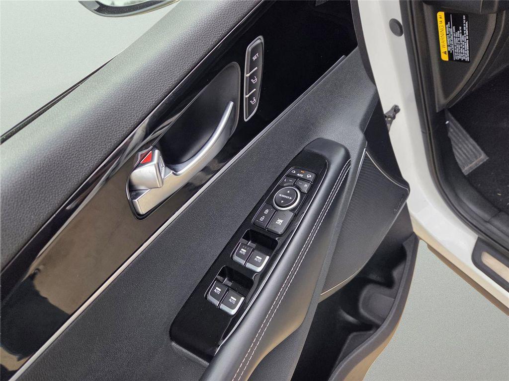 used 2018 Kia Sorento car, priced at $17,840