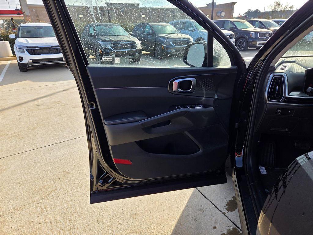 new 2026 Kia Sorento car, priced at $30,801