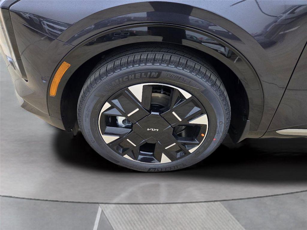 new 2026 Kia Sportage car, priced at $38,250