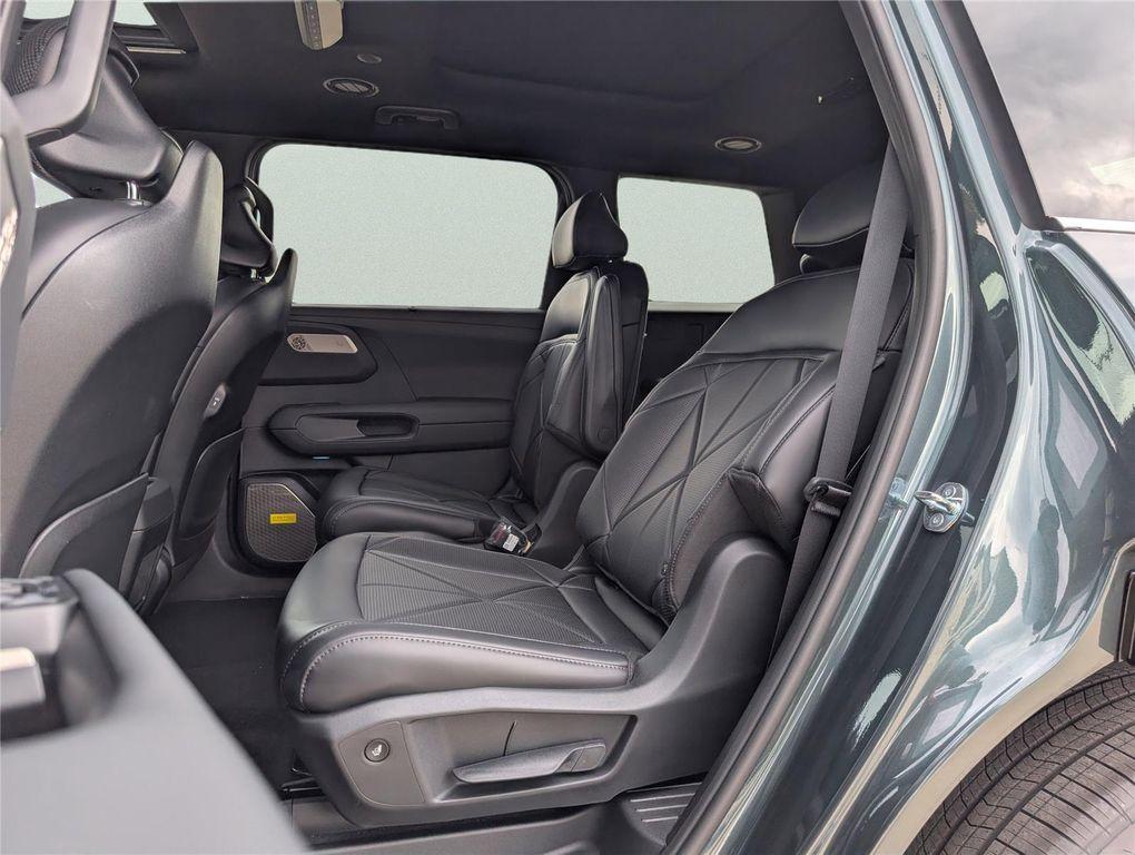 new 2027 Kia Telluride Hybrid car, priced at $54,365