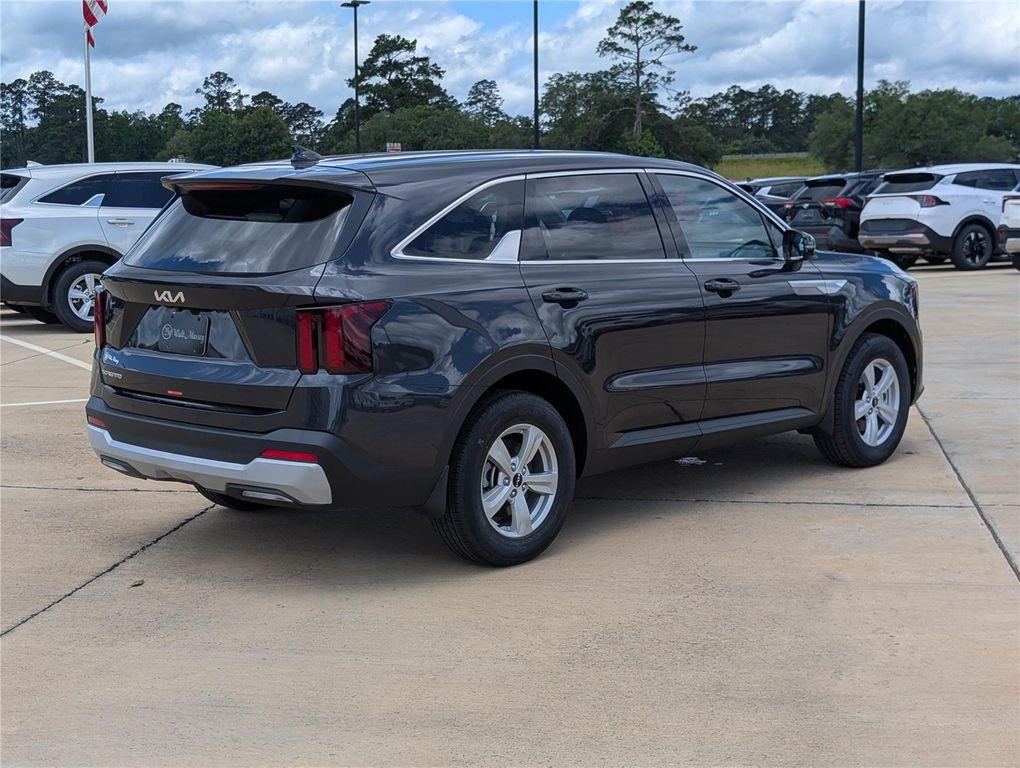 new 2026 Kia Sorento car, priced at $30,020