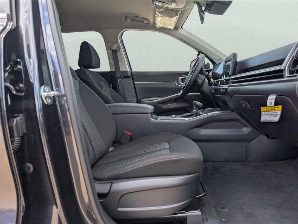 new 2026 Kia Sorento car, priced at $31,407