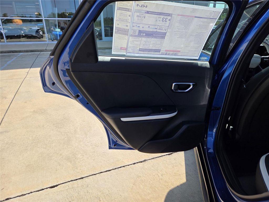 new 2025 Kia K4 car, priced at $27,253