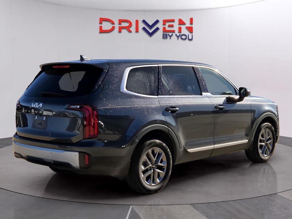 used 2023 Kia Telluride car, priced at $27,915