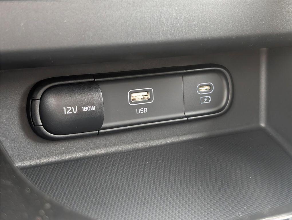 new 2026 Kia Seltos car, priced at $27,585