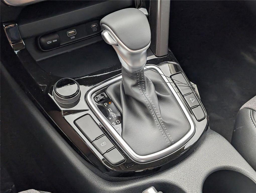 new 2026 Kia Seltos car, priced at $27,585