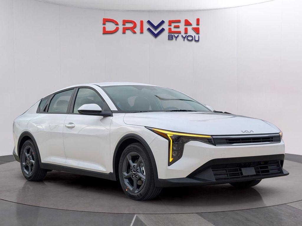 new 2026 Kia K4 car, priced at $25,030