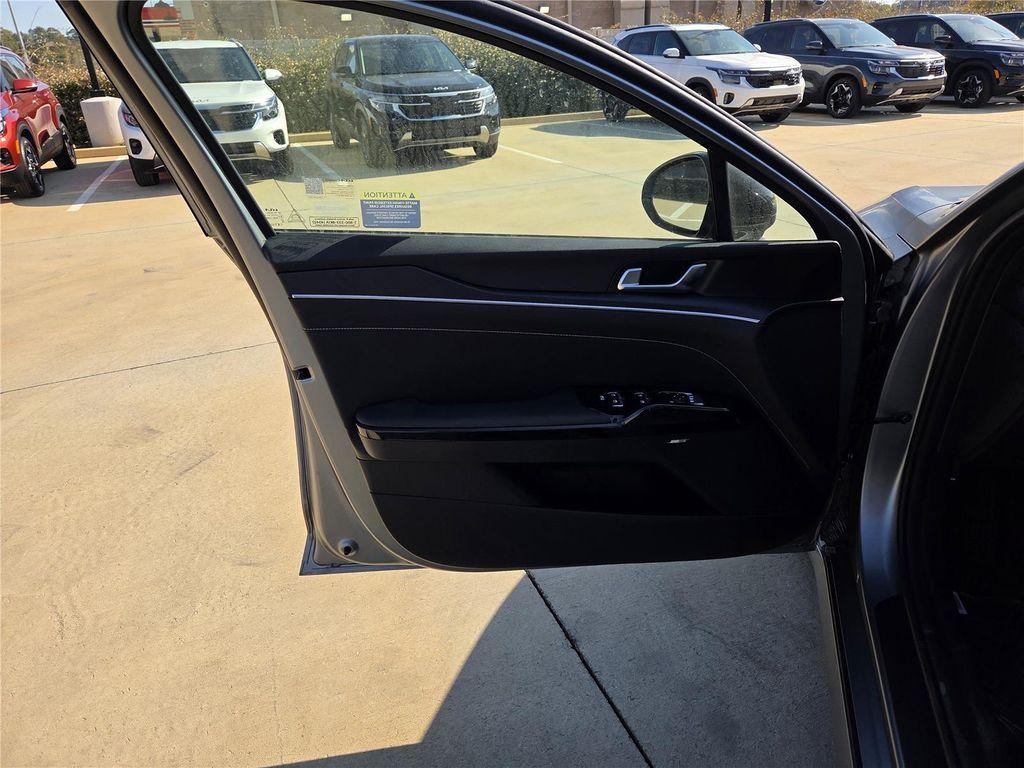 new 2026 Kia K5 car, priced at $34,485