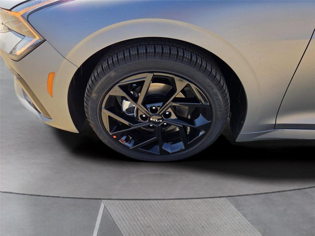 new 2026 Kia K5 car, priced at $34,485