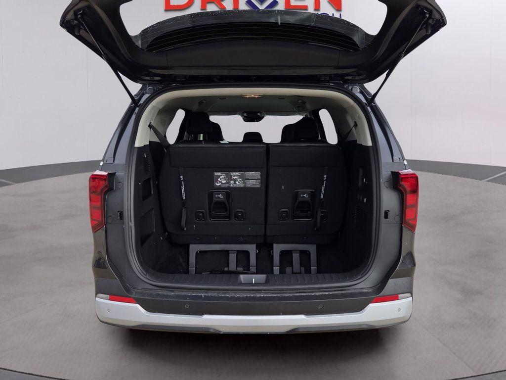 new 2026 Kia Carnival car, priced at $40,960