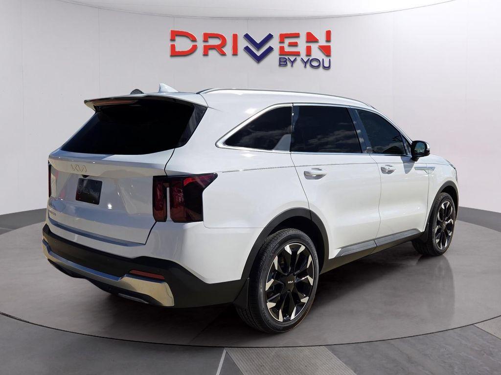 new 2026 Kia Sorento car, priced at $38,932