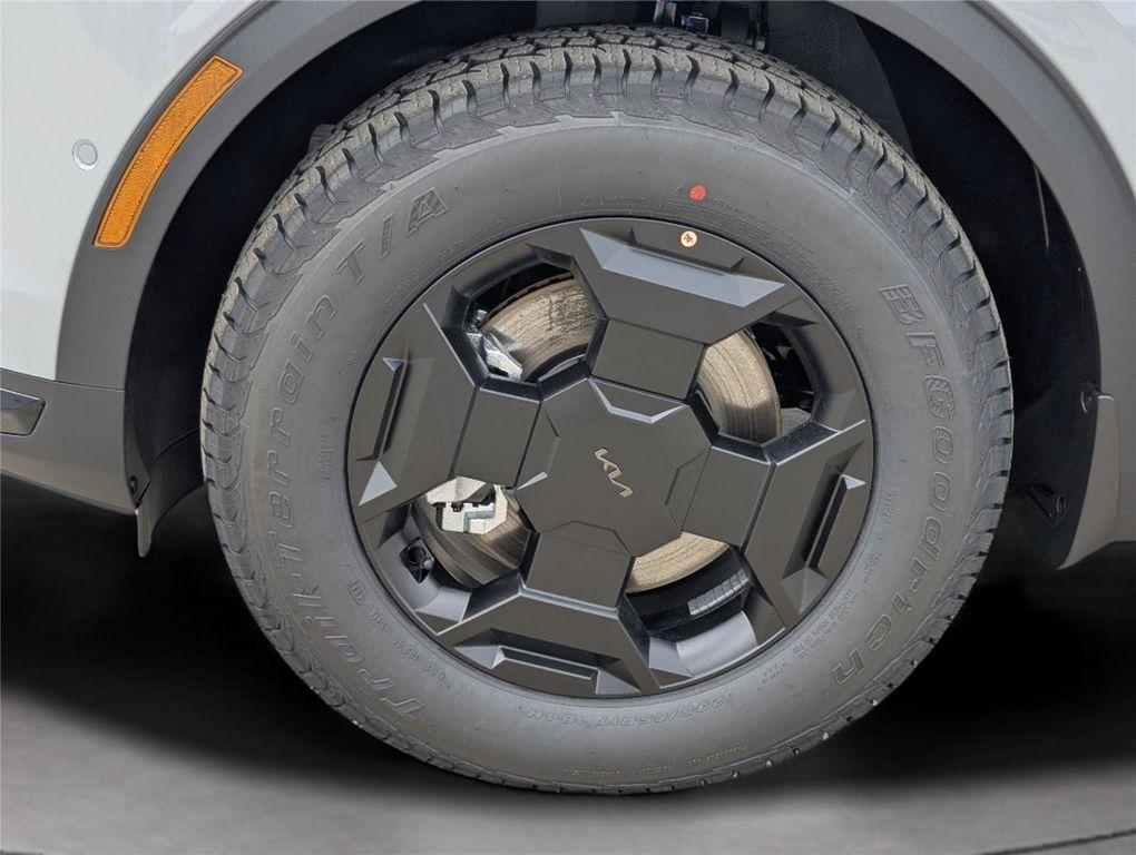 new 2026 Kia Sportage car, priced at $42,155