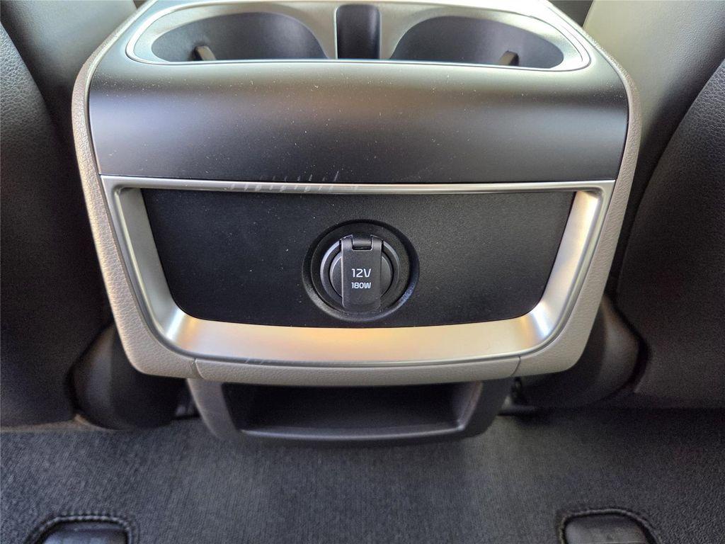 new 2025 Kia Carnival Hybrid car, priced at $40,923