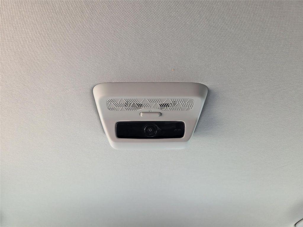 new 2025 Kia Carnival Hybrid car, priced at $40,923