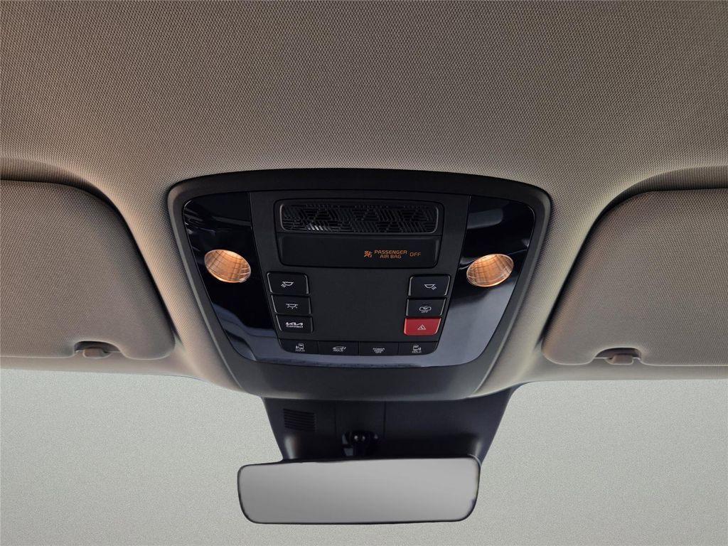 new 2025 Kia Carnival Hybrid car, priced at $40,923