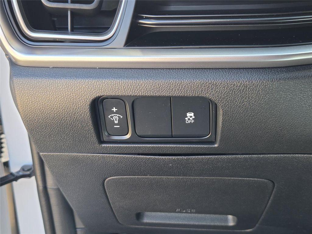 new 2026 Kia Sorento car, priced at $32,975