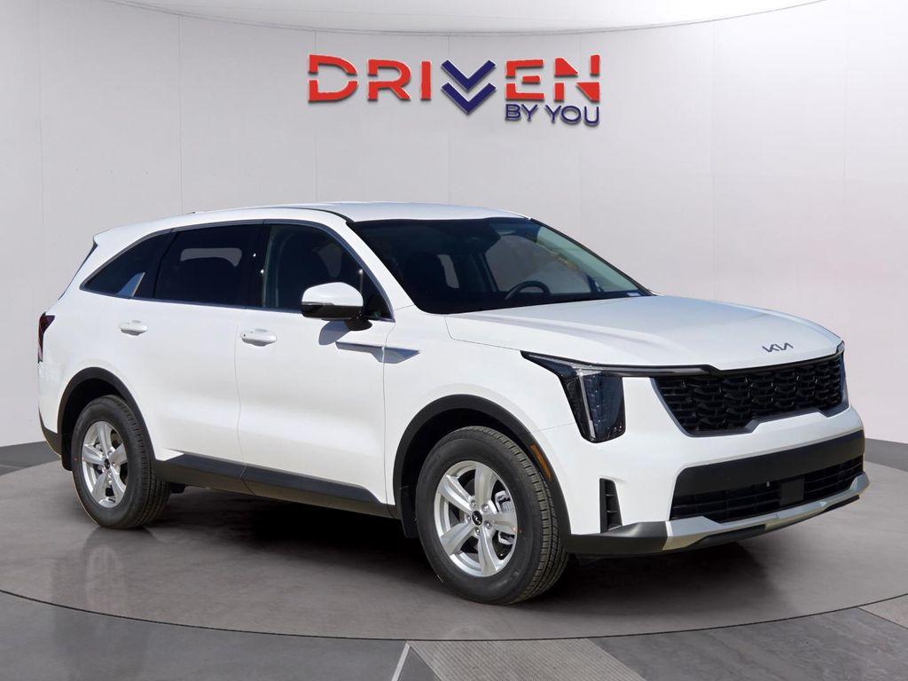 new 2026 Kia Sorento car, priced at $32,975