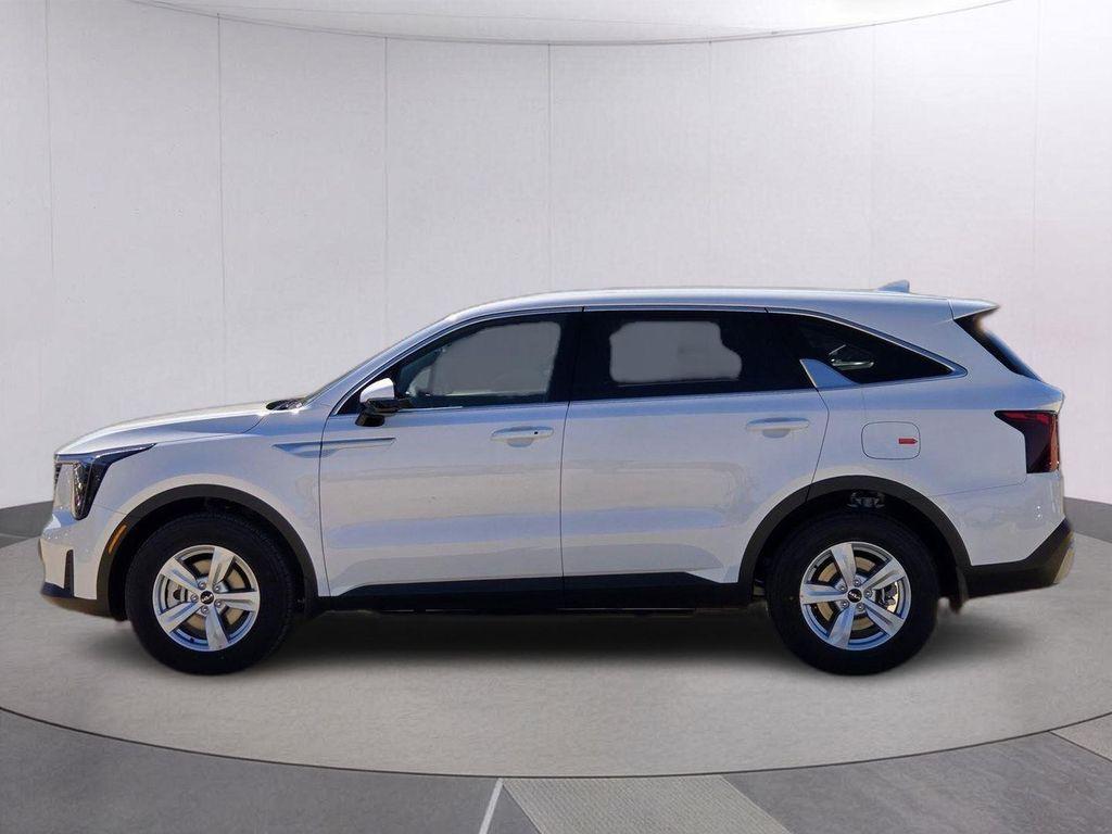new 2026 Kia Sorento car, priced at $29,952