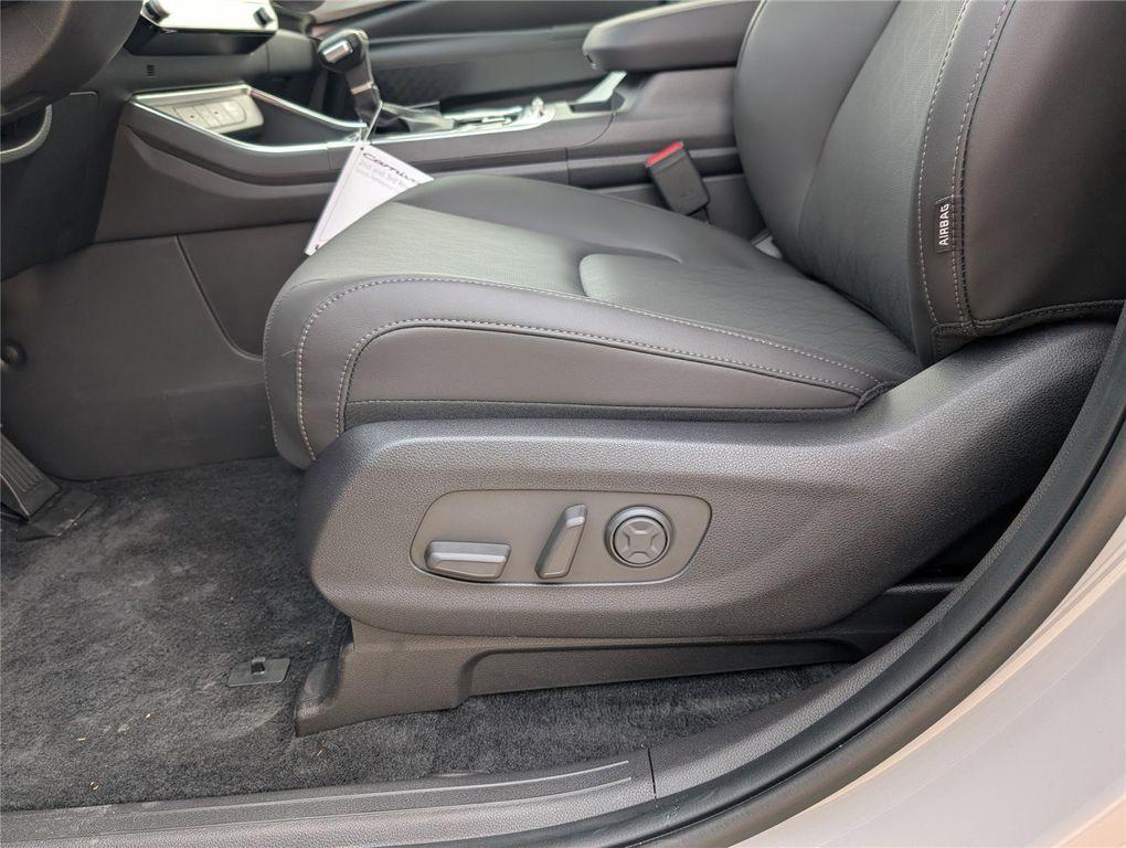 new 2026 Kia Carnival car, priced at $49,555