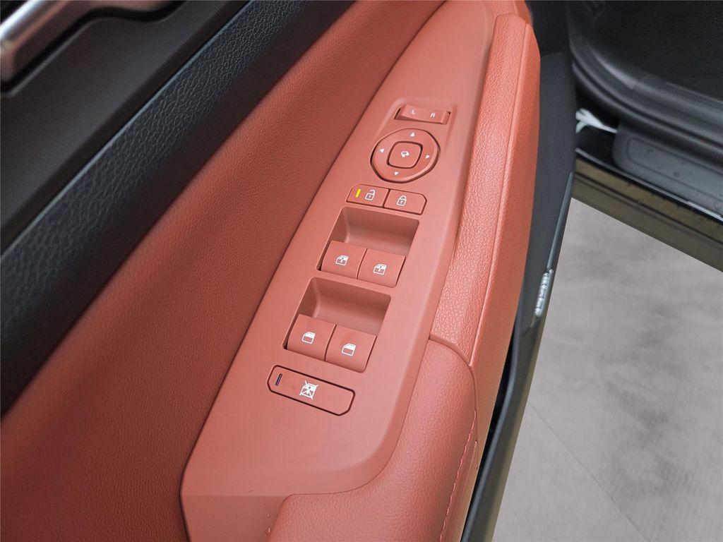 new 2026 Kia Sportage car, priced at $38,440