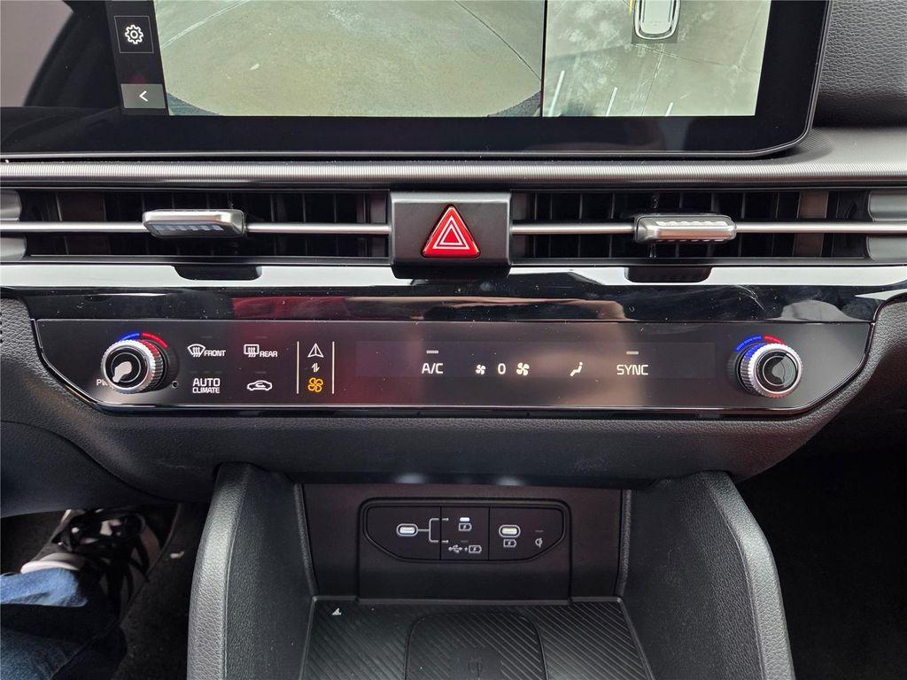 new 2026 Kia Sportage car, priced at $38,440