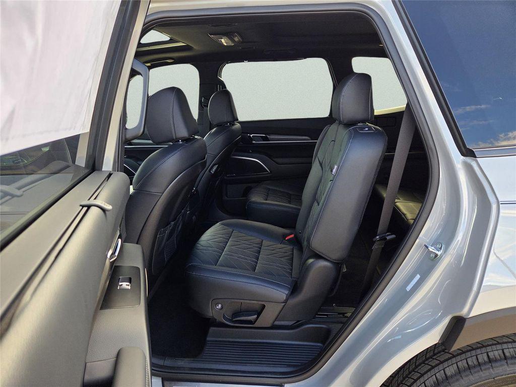 new 2025 Kia Telluride car, priced at $48,857