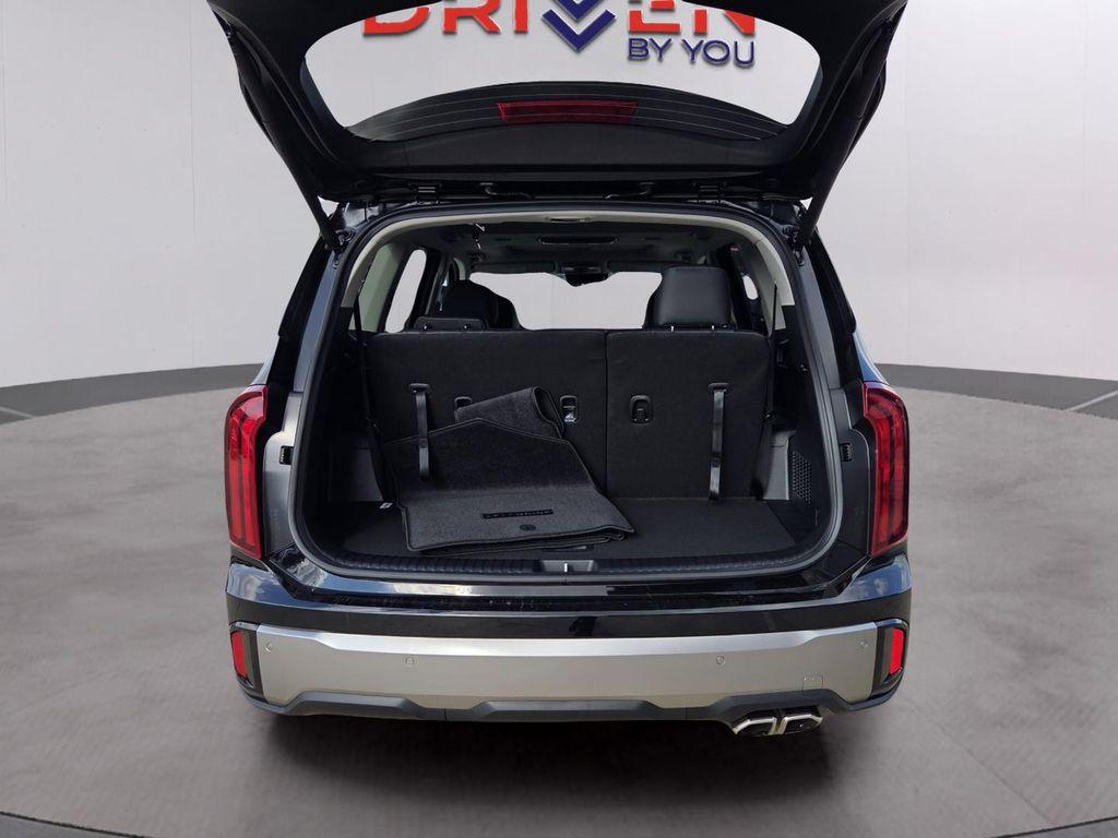 new 2025 Kia Telluride car, priced at $37,827