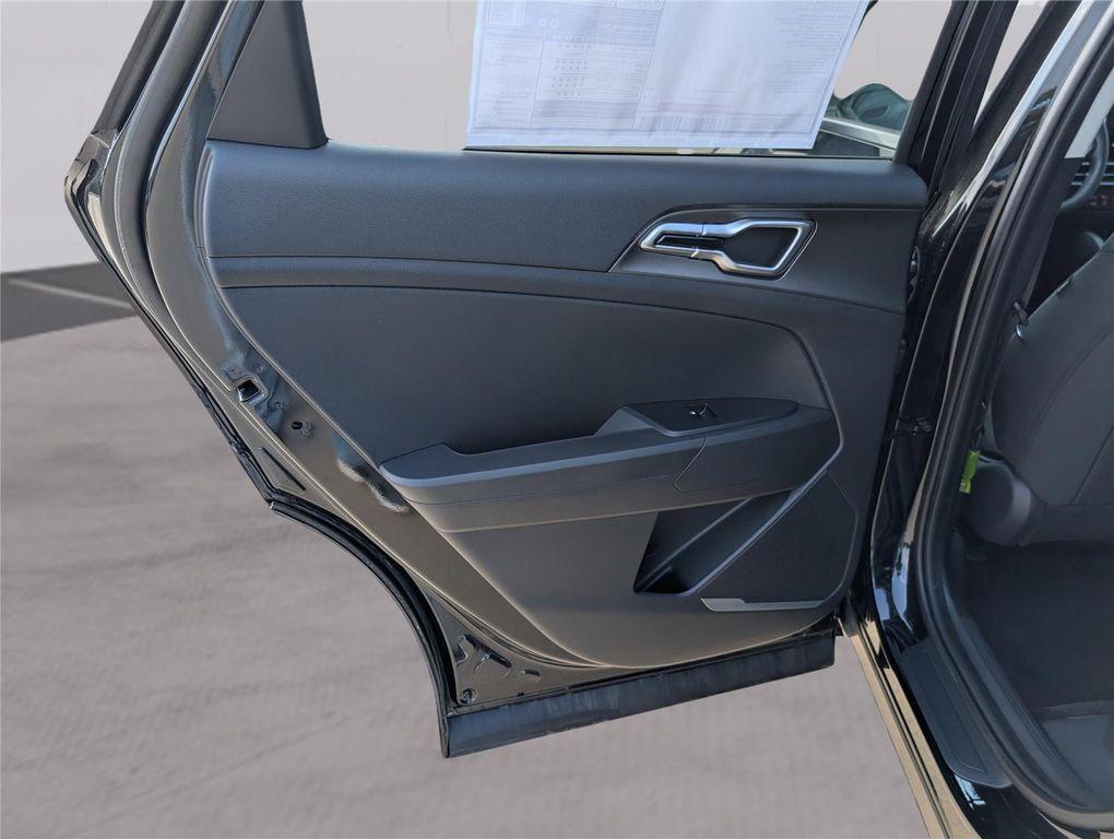new 2026 Kia Sportage Hybrid car, priced at $32,035