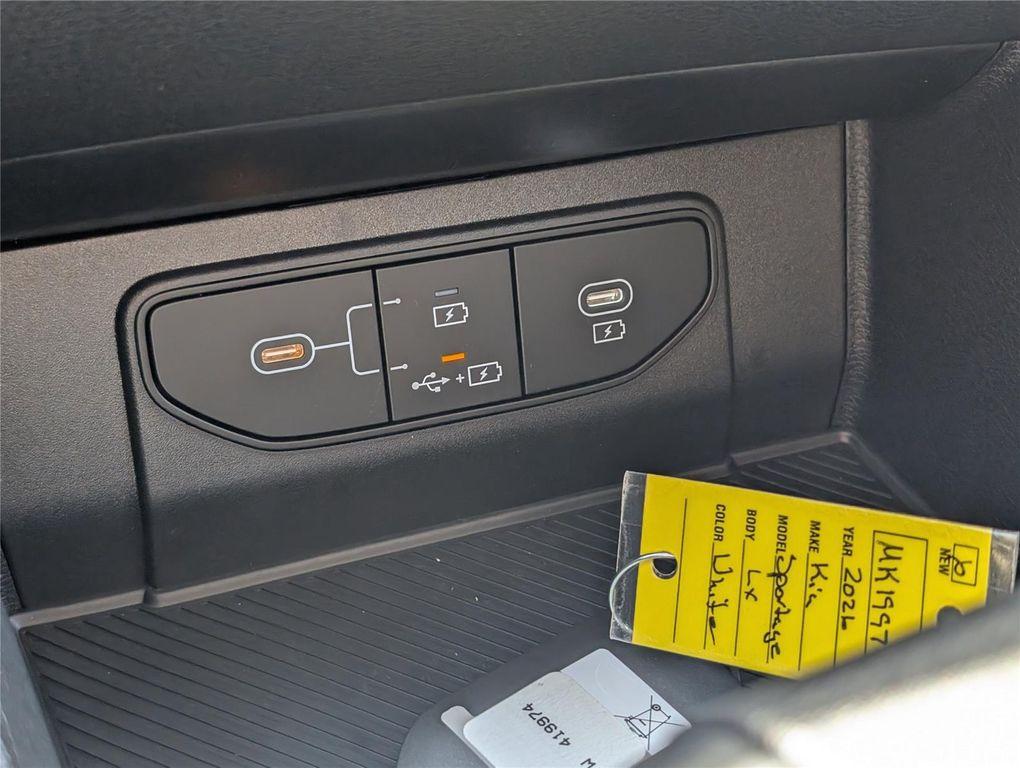 new 2026 Kia Sportage car, priced at $31,955