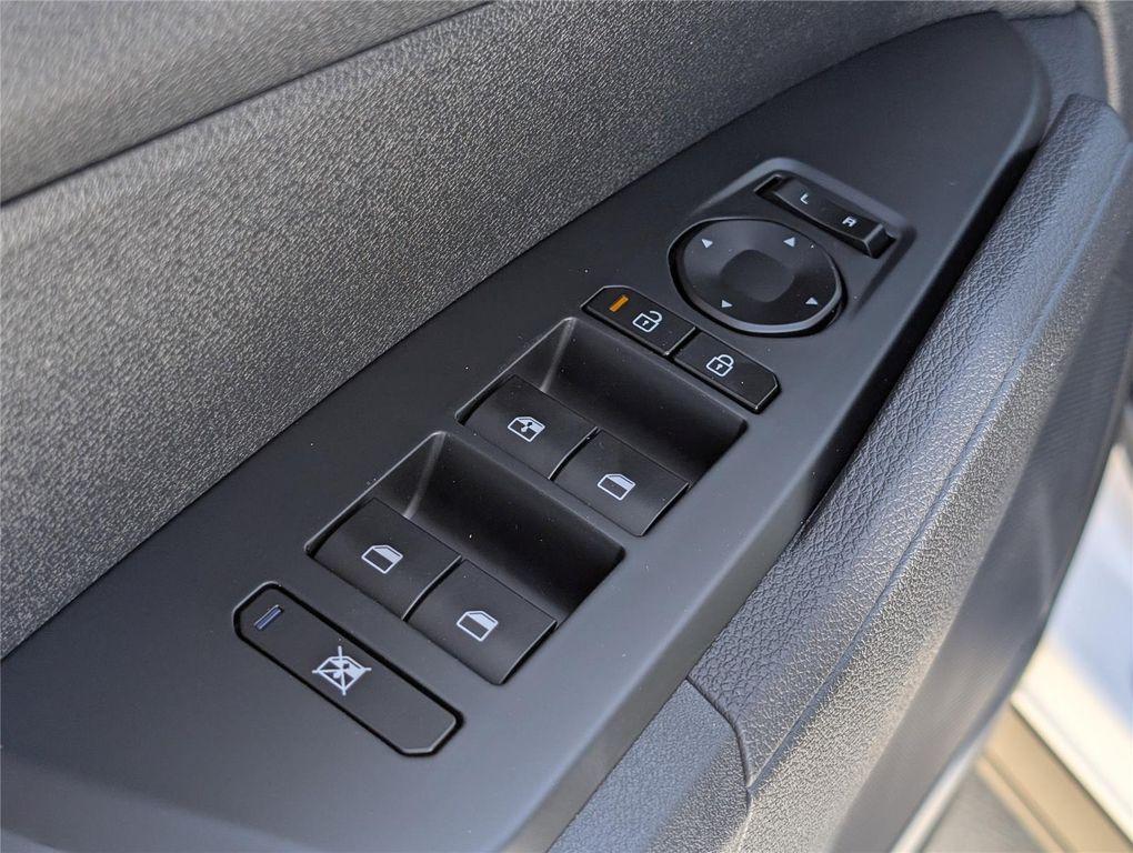 new 2026 Kia Sportage car, priced at $31,955