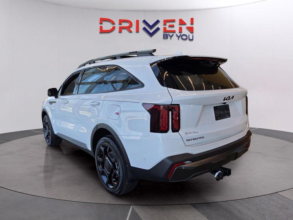 new 2025 Kia Sorento car, priced at $46,371