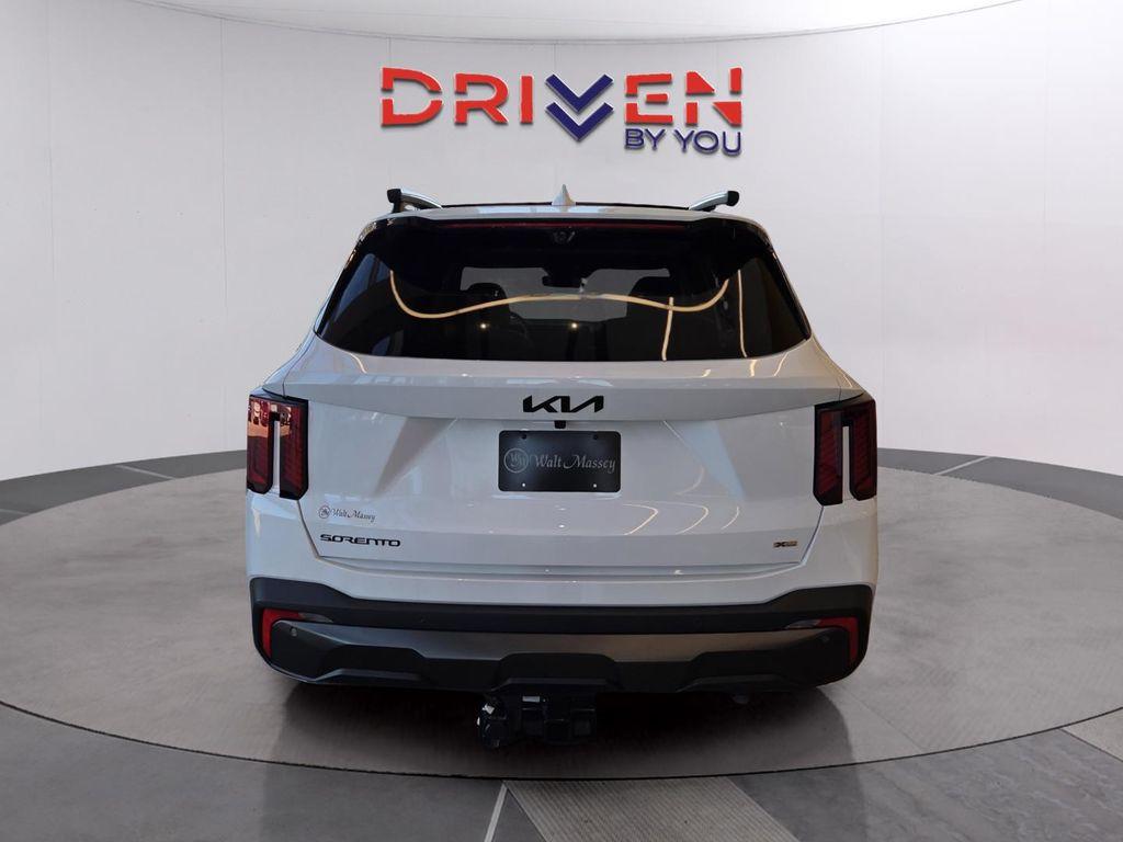 new 2025 Kia Sorento car, priced at $46,371