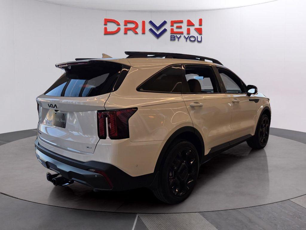 new 2025 Kia Sorento car, priced at $46,371