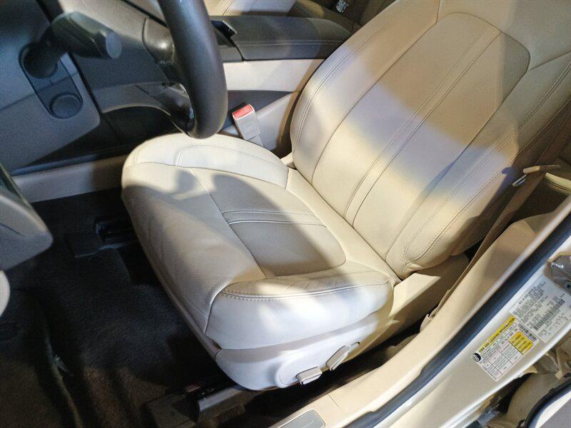 used 2016 Lincoln MKZ Hybrid car, priced at $15,900