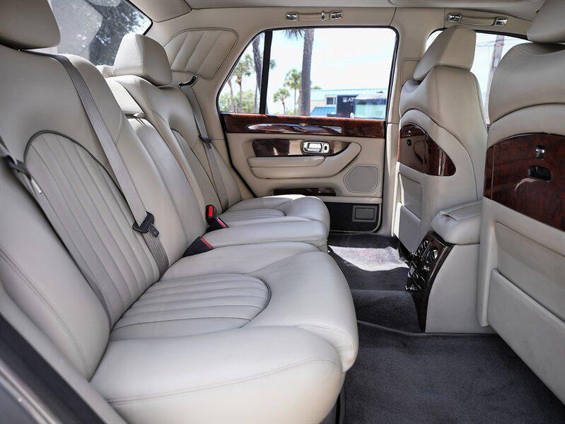 used 1999 Bentley Arnage car, priced at $26,900