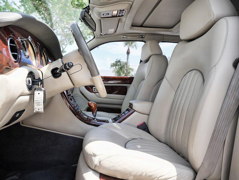 used 1999 Bentley Arnage car, priced at $26,900