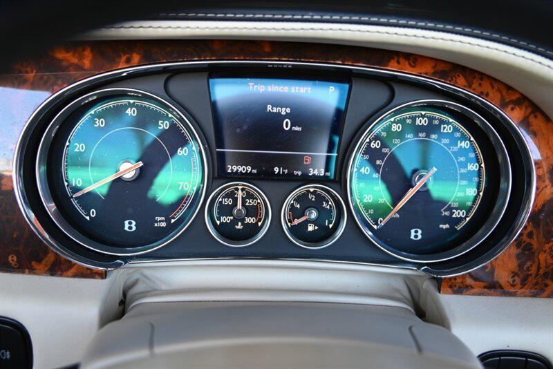 Bentley Continental GT view 50