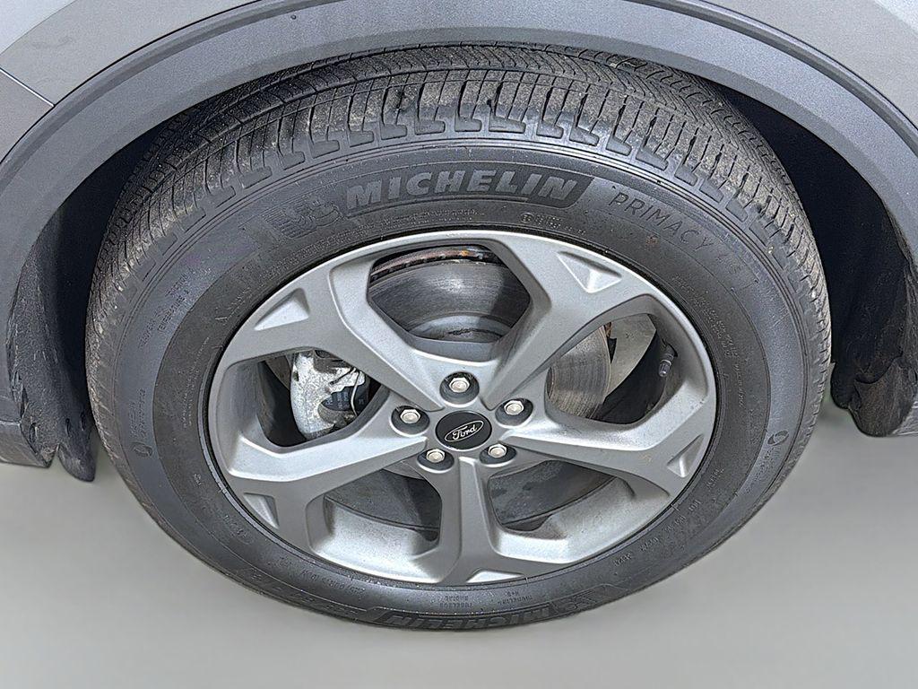 used 2025 Ford Escape car, priced at $25,490