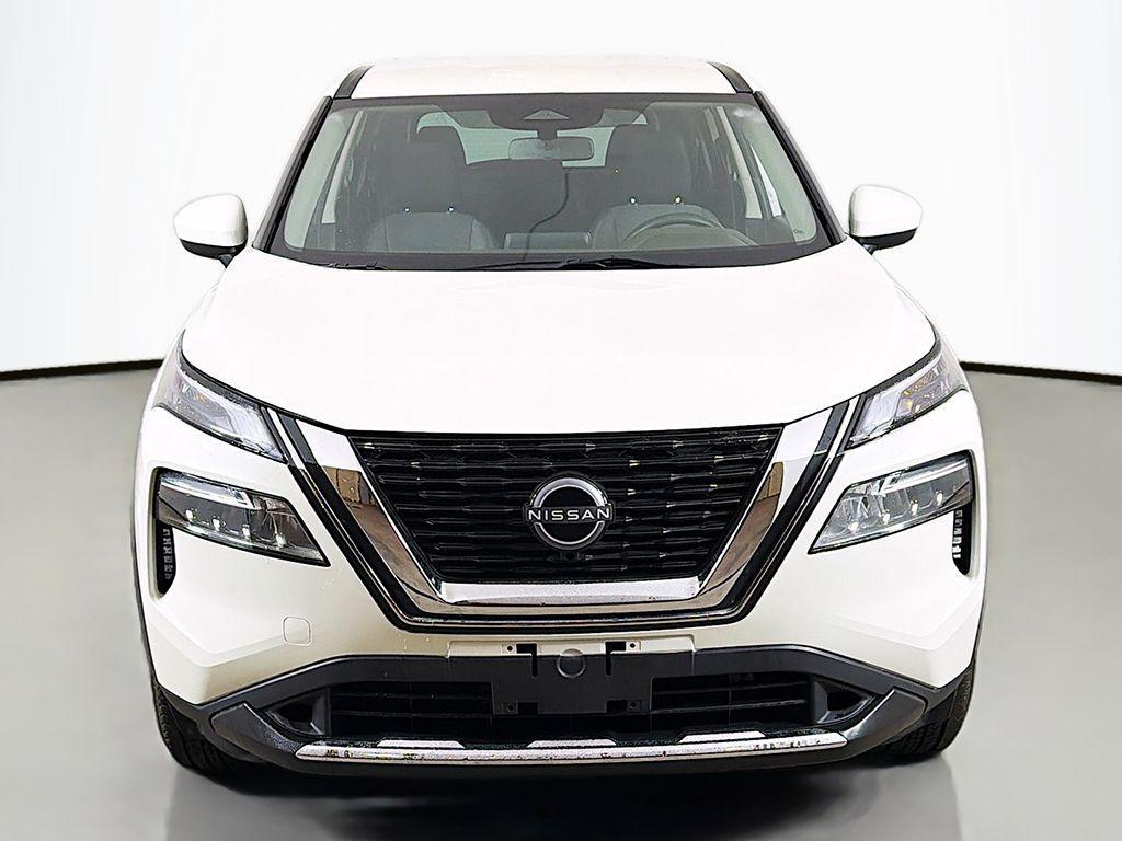 used 2023 Nissan Rogue car, priced at $17,999