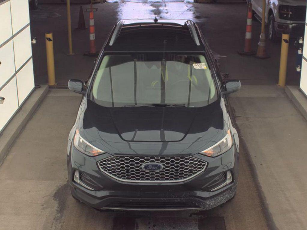 used 2024 Ford Edge car, priced at $22,999