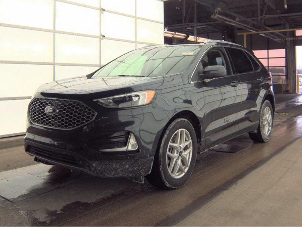 used 2024 Ford Edge car, priced at $22,999