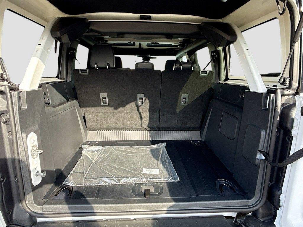 new 2025 Ford Bronco car, priced at $57,978