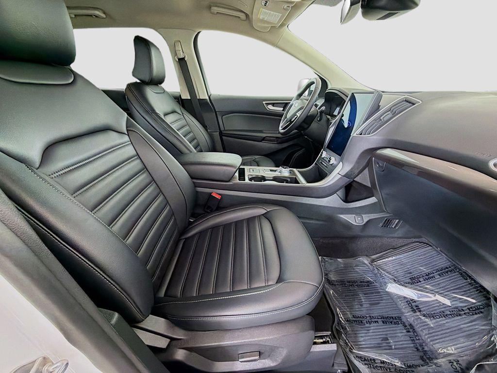 used 2024 Ford Edge car, priced at $26,929