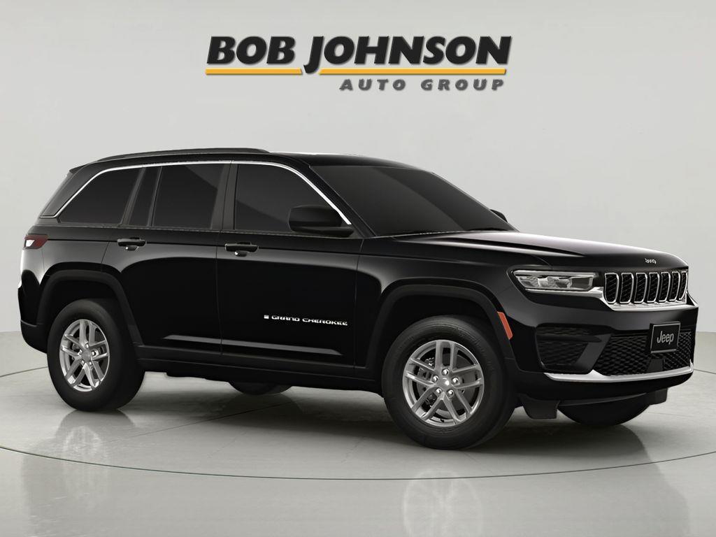 new 2025 Jeep Grand Cherokee car, priced at $39,925