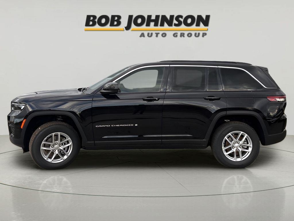 new 2025 Jeep Grand Cherokee car, priced at $39,925