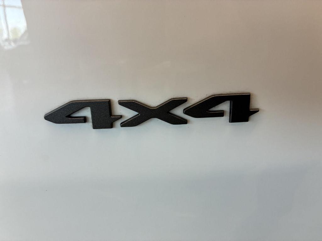 new 2026 Jeep Cherokee car, priced at $41,220